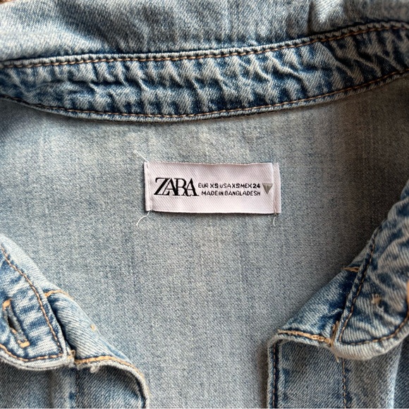 Blue Zara button down - Picture 2 of 2